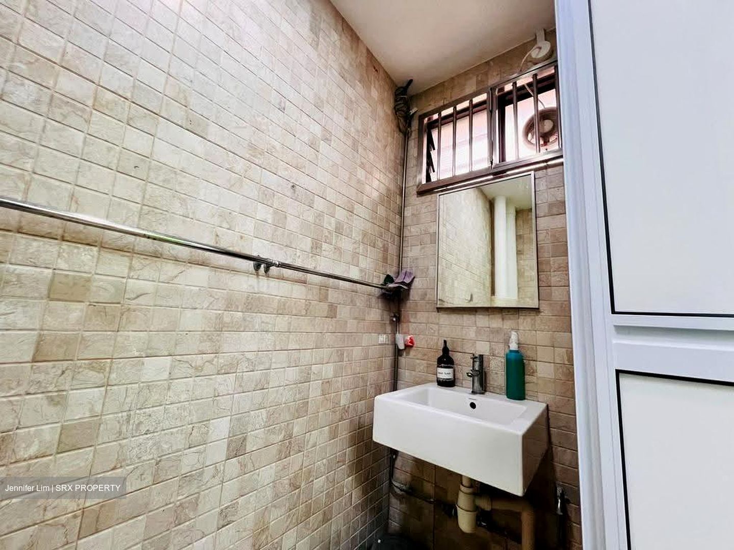 Yishun Central 1 (D27), Shop House #631904061